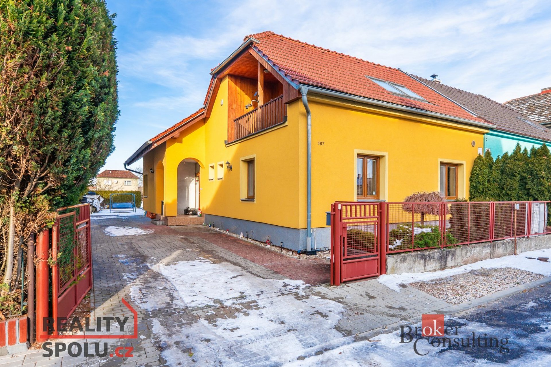 Prodej rodinného domu 4+1 s krásným pozemkem v klidné části Čeperky