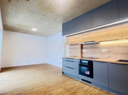 Pronájem bytu, 1+kk, 34 m²