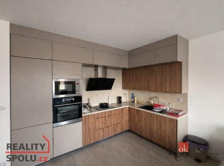 Pronájem bytu, 3+kk, 75 m²