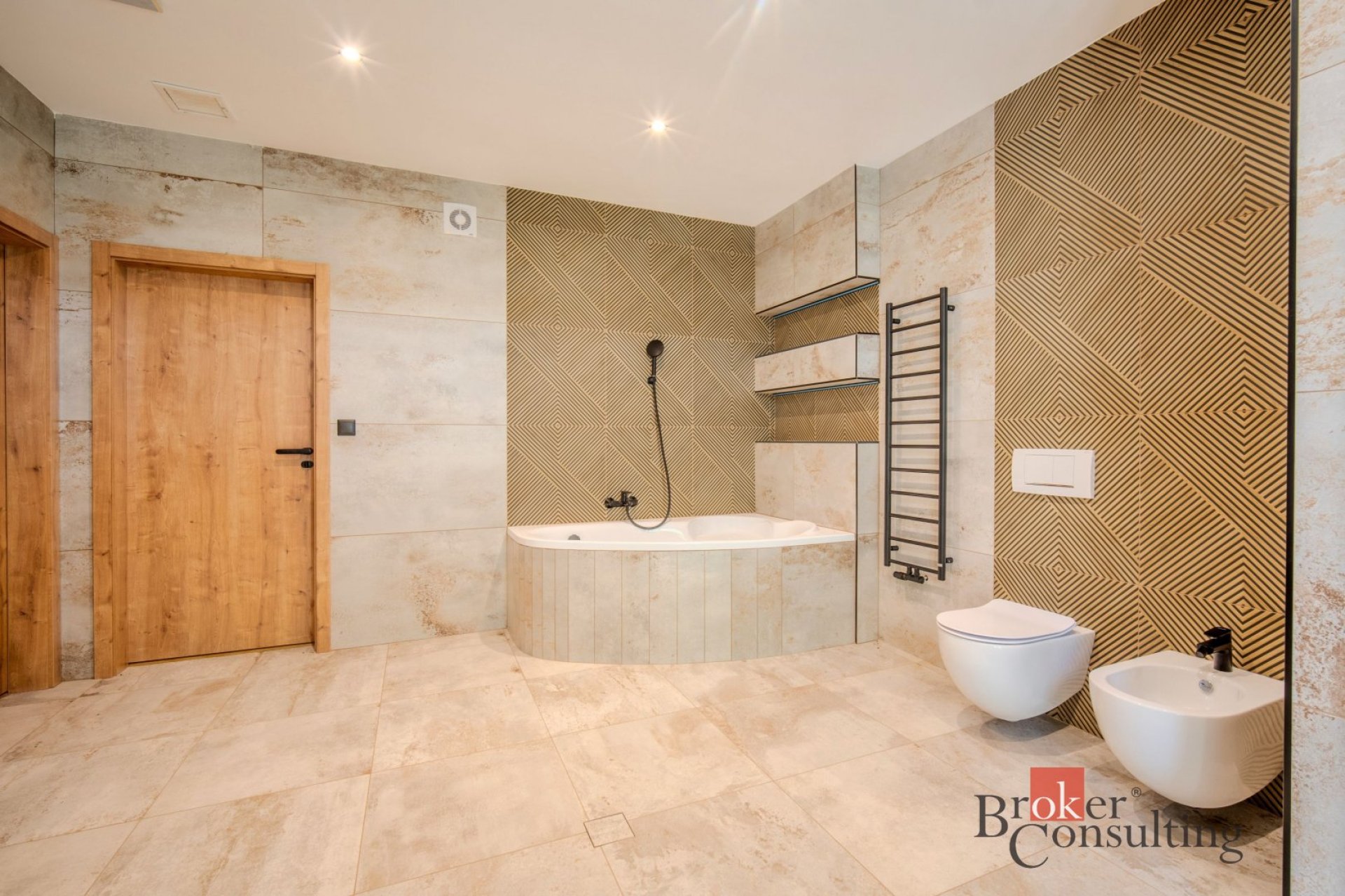 Prodej, domy/rodinný, 450 m2, Bukovina 66, 51101 Turnov, Semily [ID 81009]