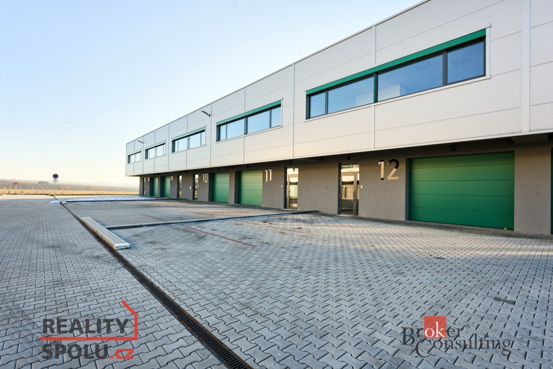 Pronájem, komerční/kanceláře, 266 m2, 66405 Tvarožná, Brno-venkov [ID 80952]