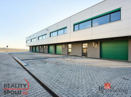 Pronájem komerčního objektu, administrativní budova, 266 m²