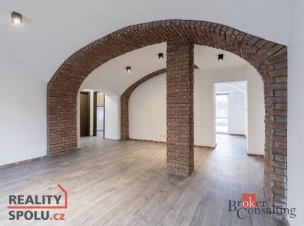 Pronájem bytu, 2+1, 60,8 m²