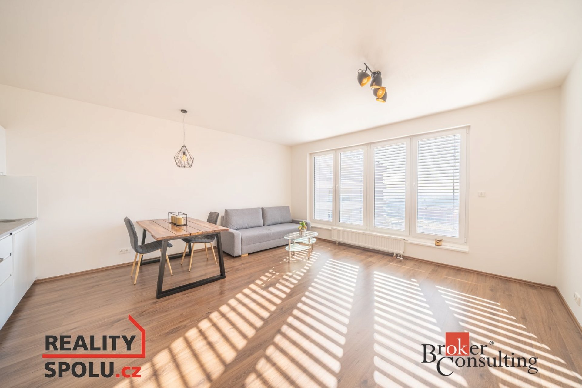 Pronájem, byt 1+kk, 39,1 m2, Plzeň, ul. Stehlíkova