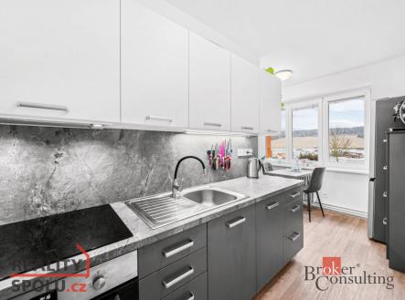 Pronájem bytu, 2+1, 57 m²