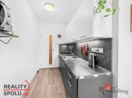 Pronájem bytu, 2+1, 57 m²