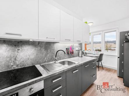 Pronájem bytu, 2+1, 57 m²