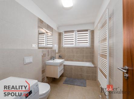 Pronájem bytu, 1+kk, 40 m²