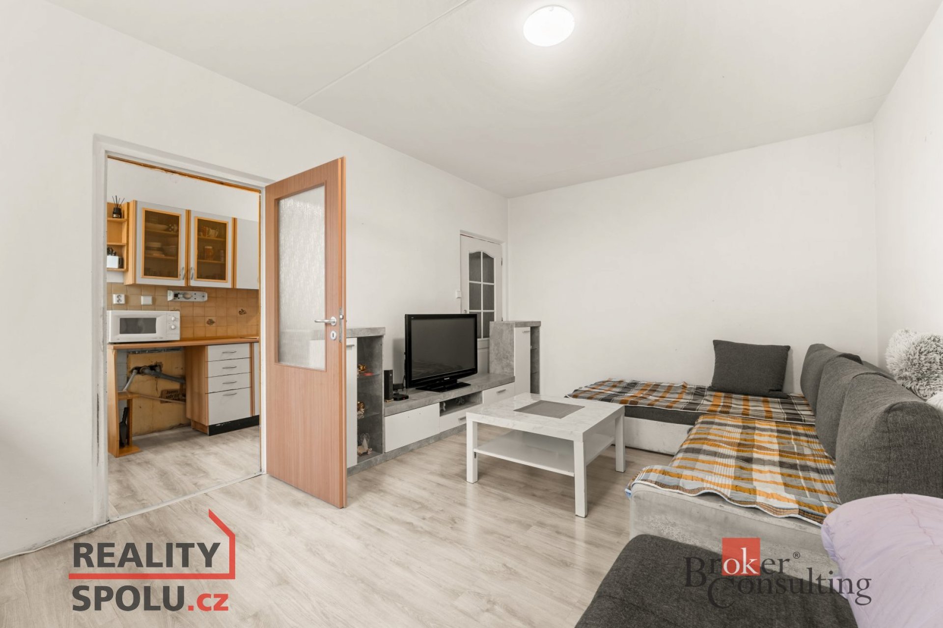 Prodej bytu 2+1 k rekonstrukci