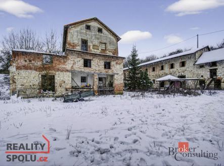 Prodej komerčního objektu, jiný, 1 500 m²