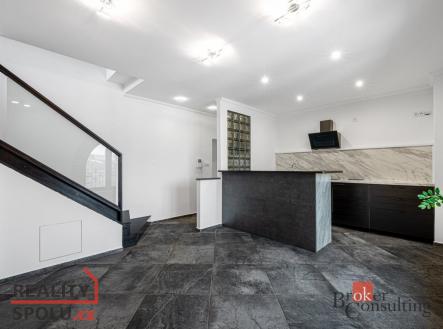 Prodej bytu, 2+1, 93 m²