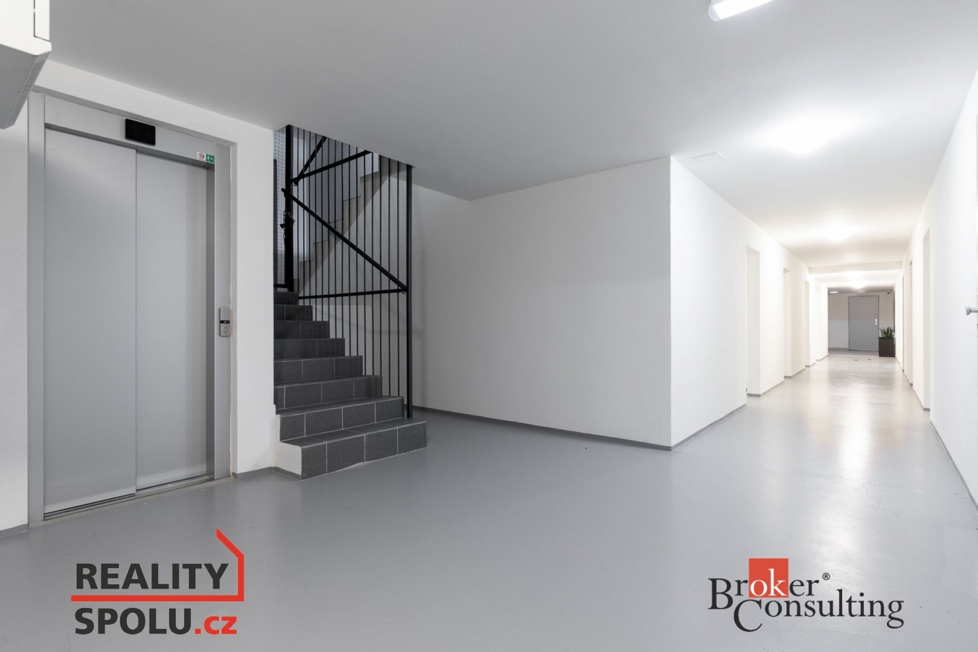 Pronájem, byty/1+kk, 20 m2, Příčná 1996/2, 79201 Bruntál, Bruntál [ID 81436]