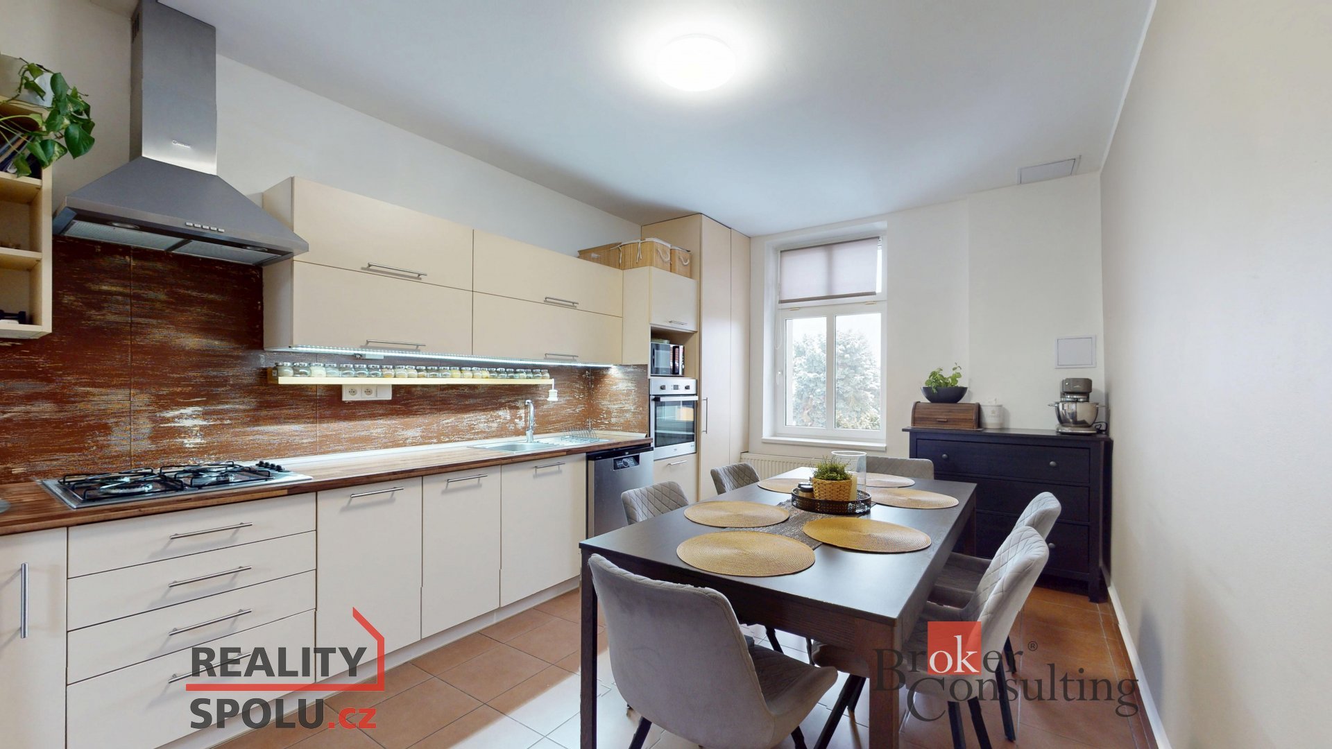 Prodej, domy/rodinný, 343 m2, Chomutovská 898, 43801 Žatec, Louny [ID 81204]