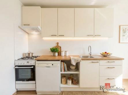 Pronájem bytu, 3+1, 69 m²