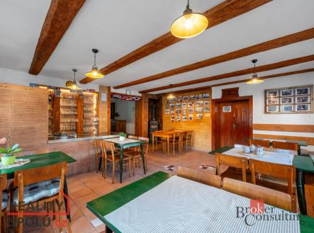 Prodej komerčního objektu, jiný, 418 m²