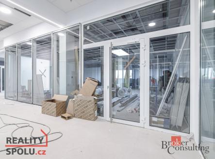 Pronájem komerčního objektu, jiný, 113 m²