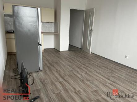 Pronájem bytu, 1+kk, 28 m²