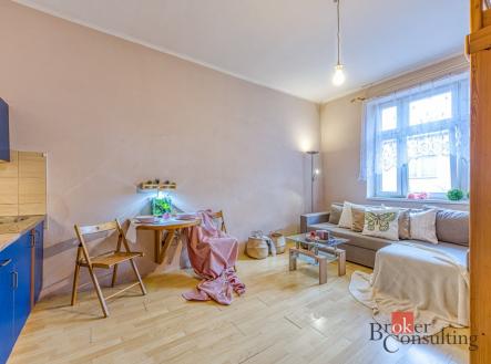 Pronájem bytu, 1+kk, 31 m²