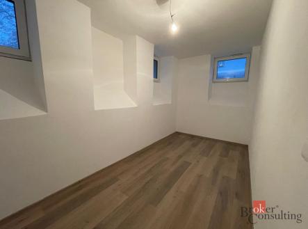 Pronájem bytu, 3+kk, 90 m²
