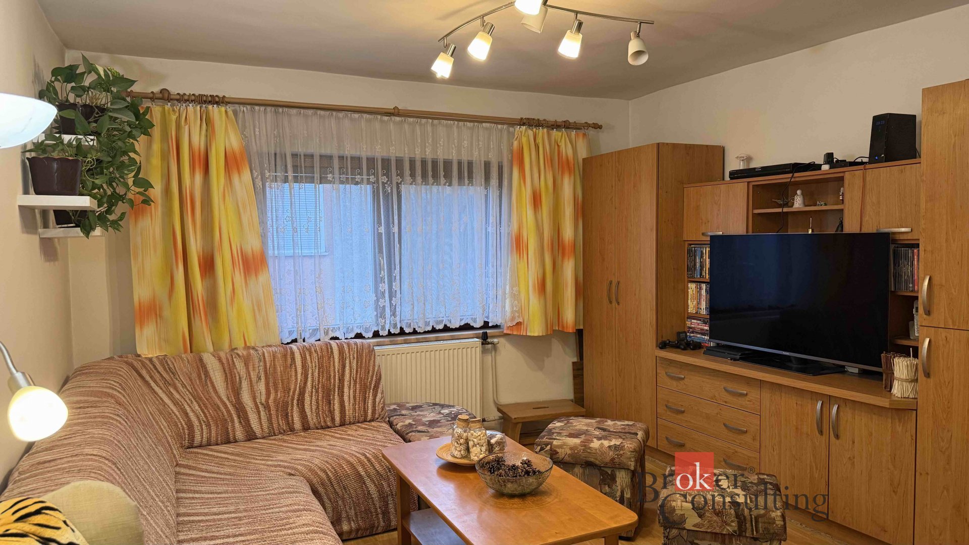 Prodej dvougeneračního RD 2x 3+1 se zahradou, Rajhrad