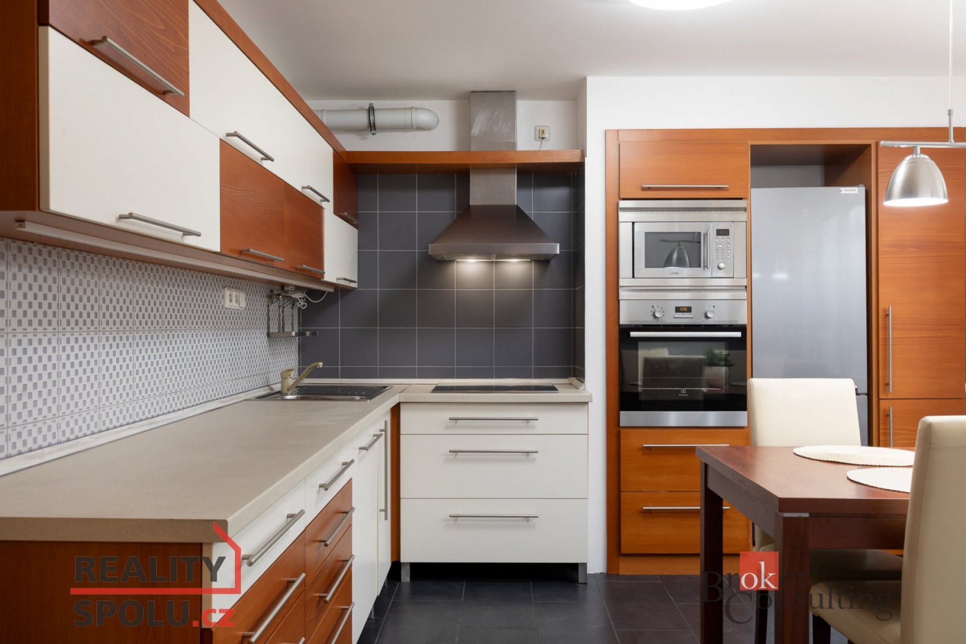 Prodej, byty/2+1, 64 m2, Vyhlídalova, 74601 Opava, Opava [ID 81708]