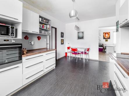 Prodej domu/vily, 214 m²