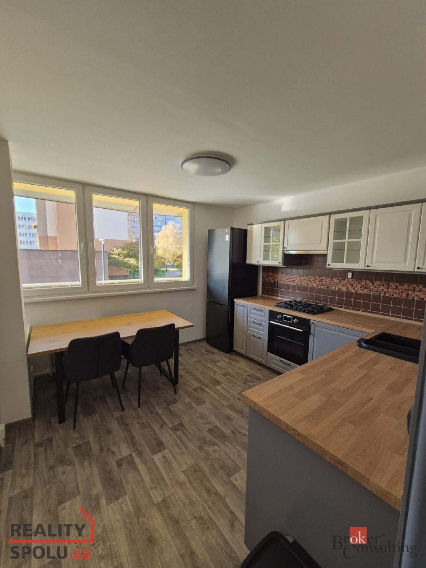 Pronájem bytu 1+1, 35 m²