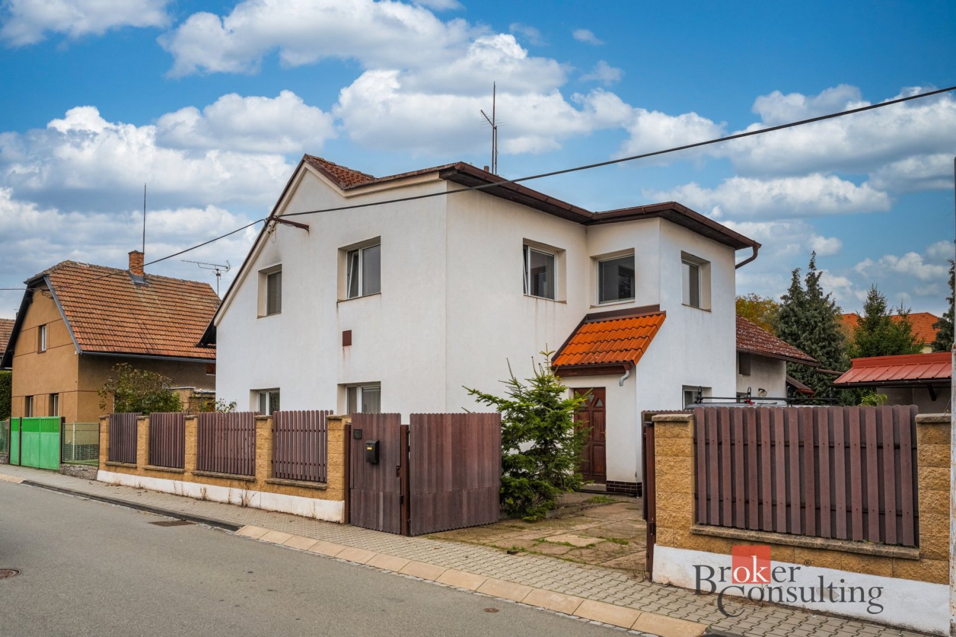 Rodinný dům 5+1 na velkém pozemku 1 560 m² – Pardubice Ohrazenice