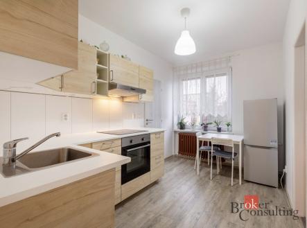 Prodej bytu, 2+1, 61 m²