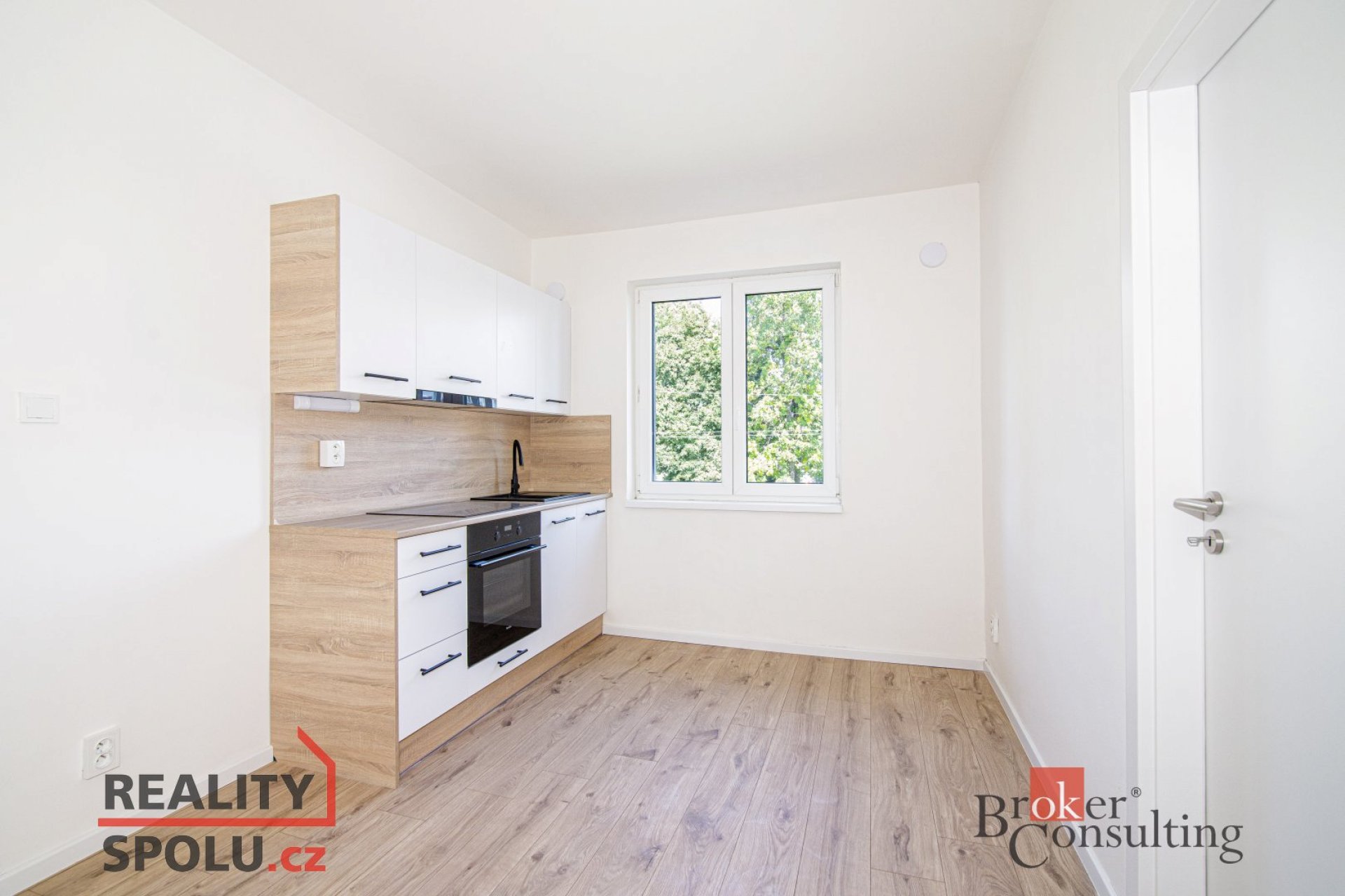 Prodej, byty/1+1, 37 m2, Cottonové 1961/1, Mariánské Hory, 70900 Mariánské Hory a Hulváky [ID 80111]