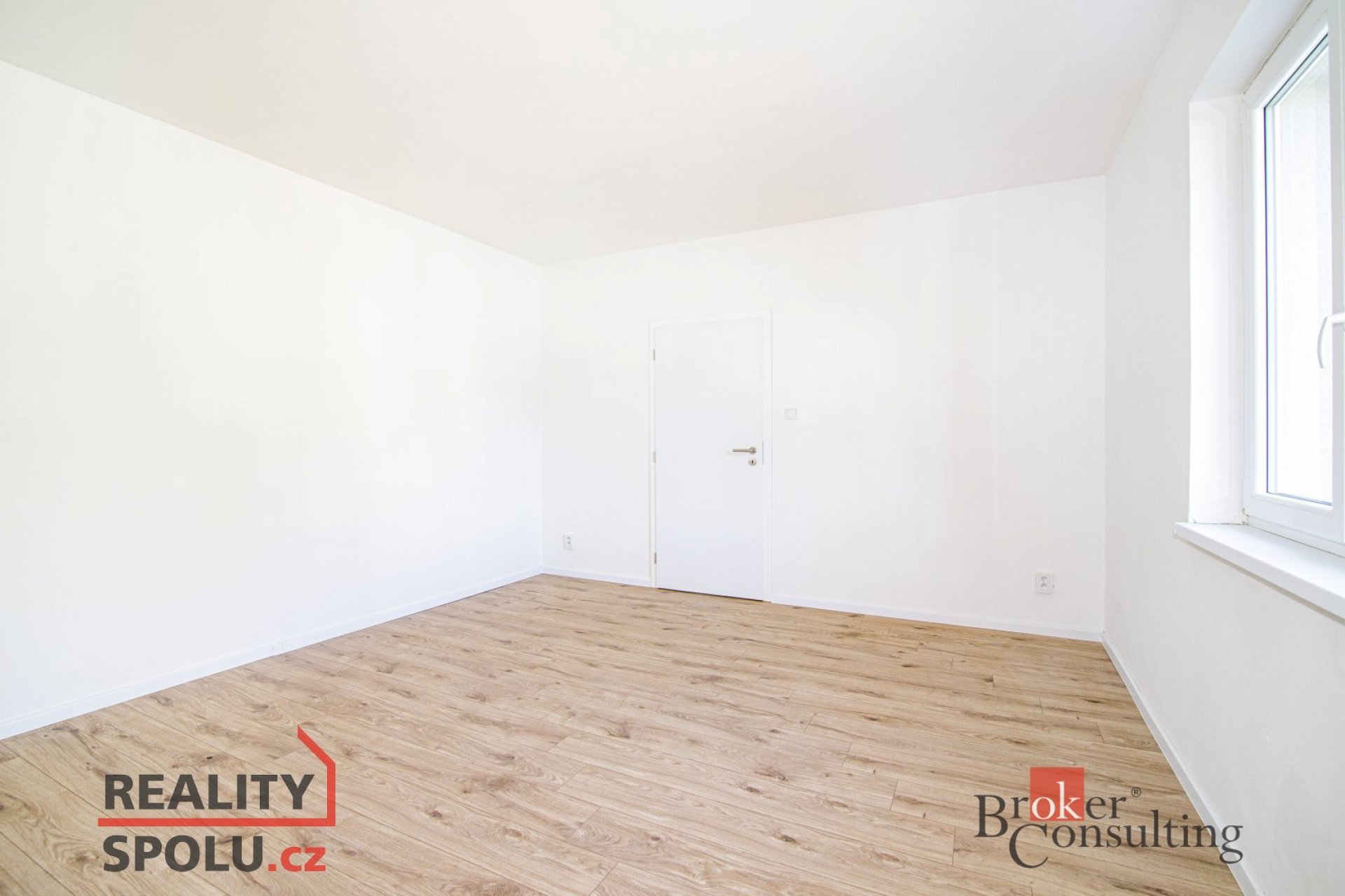 Prodej, byty/1+1, 37 m2, Cottonové 1961/1, Mariánské Hory, 70900 Mariánské Hory a Hulváky [ID 80111]