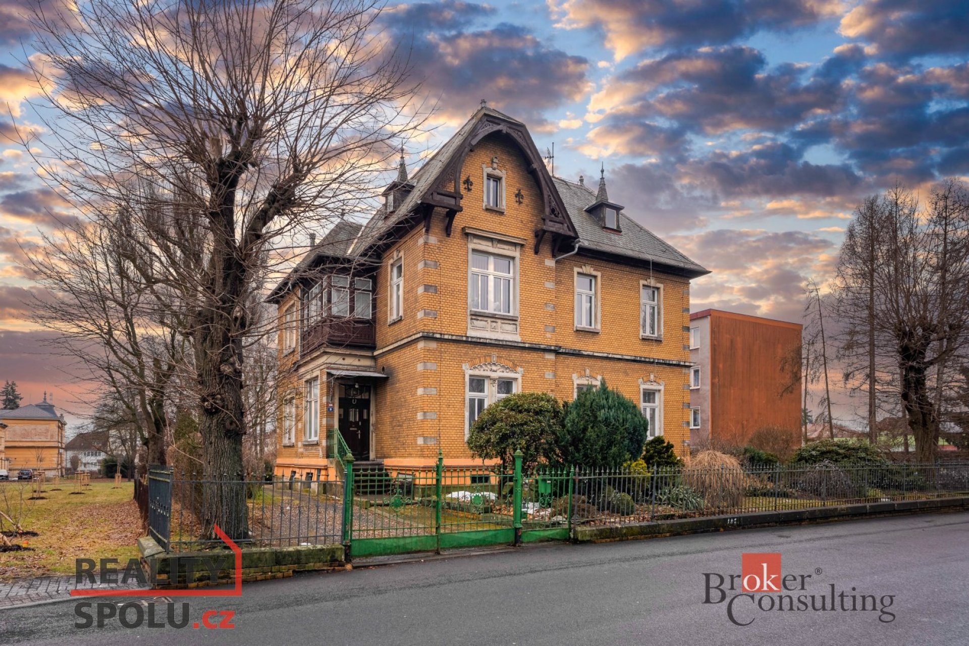 Prodej, domy/rodinný, 262 m2, Legií 1395, 40747 Varnsdorf, Děčín [ID 80407]