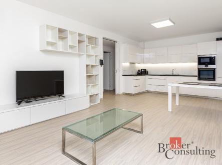 Pronájem bytu, 3+kk, 85 m²