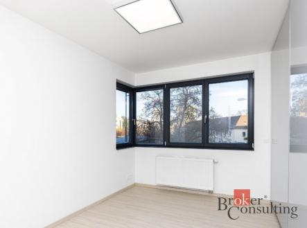Pronájem bytu, 3+kk, 85 m²