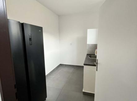 Pronájem komerčního objektu, jiný, 60 m²