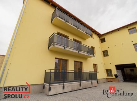 Pronájem bytu, 2+kk, 60 m²