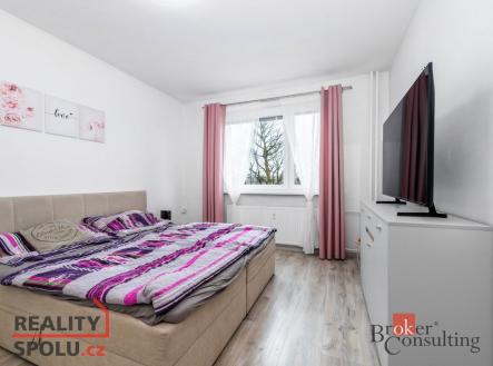 Pronájem bytu, 1+1, 37 m²