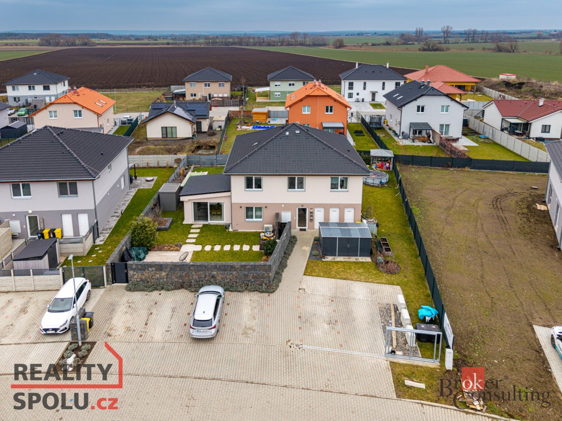 Prodej, byty/3+1, 94 m2, 25063 Polerady, Praha-východ [ID 82321]