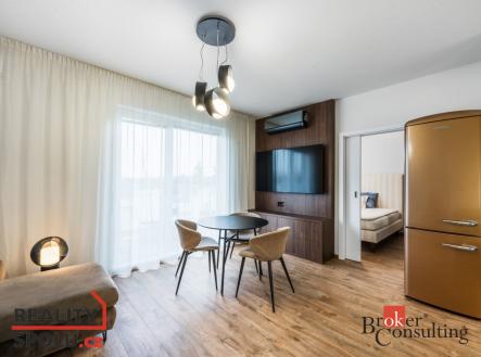 Pronájem bytu, 2+kk, 38 m²