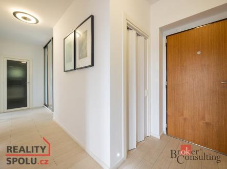 Pronájem bytu, 3+kk, 84 m²