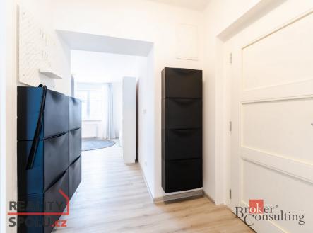 Pronájem bytu, 2+kk, 45 m²