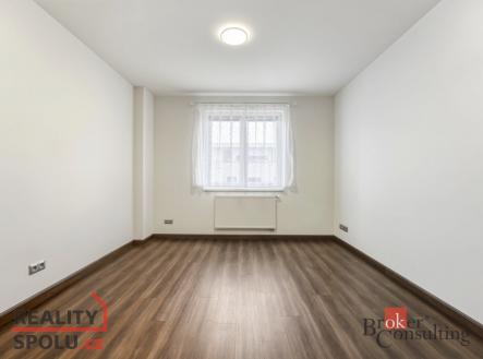Pronájem bytu, 1+kk, 29 m²