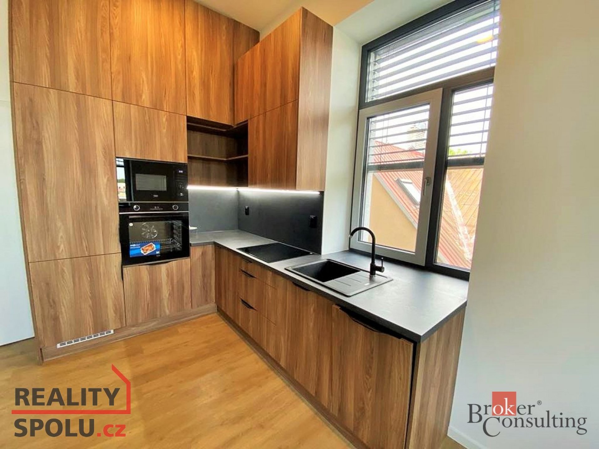 Pronájem, byty/2+kk, 44 m2, Křižíkova 1241/3, Moravská Ostrava, 70200 Ostrava, Ostrava-město [ID 823