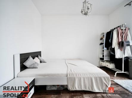 Pronájem bytu, 2+kk, 39 m²