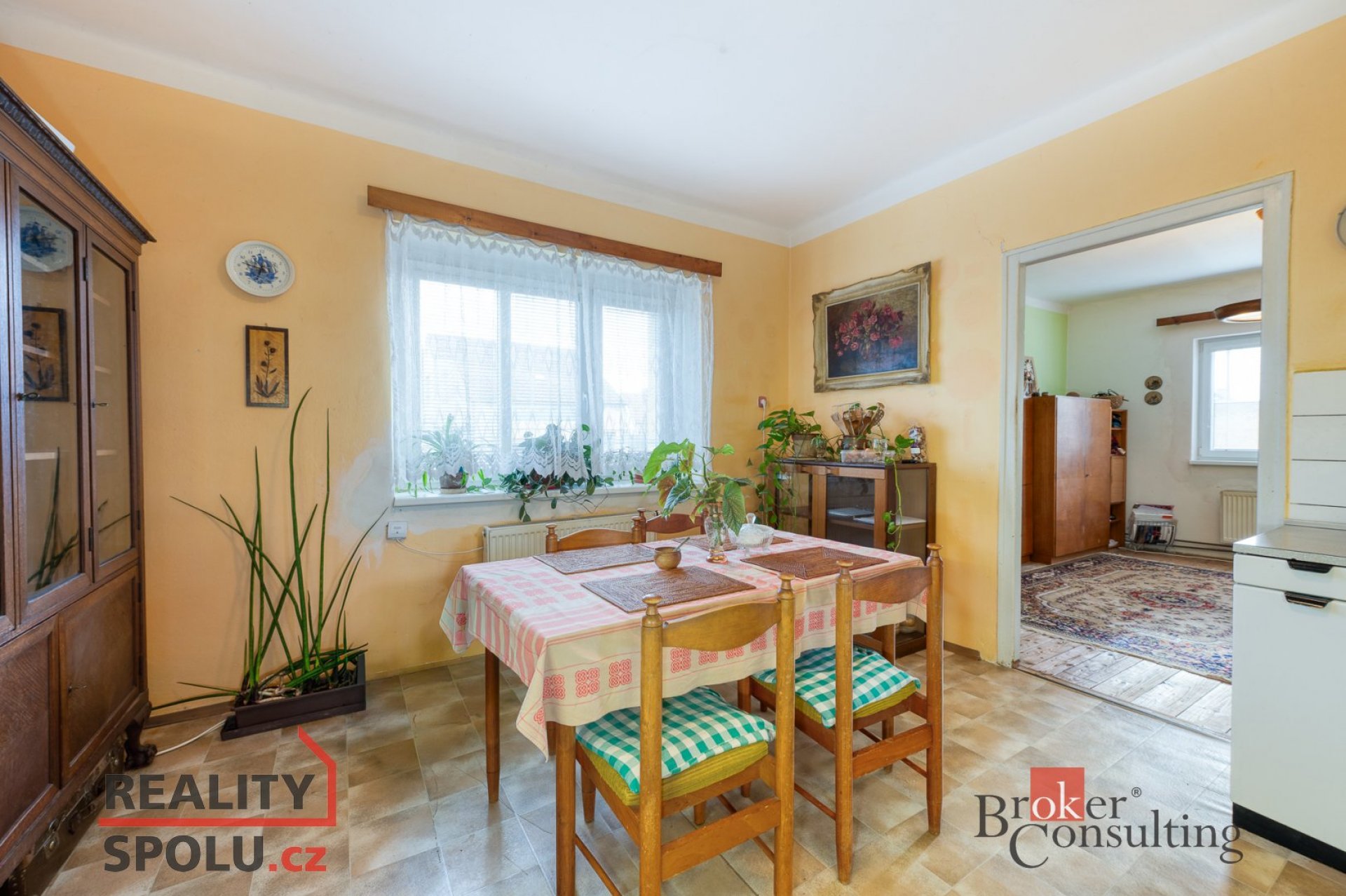 Cenově dostupný pronájem rodinného domu Praha 4 - Chodov