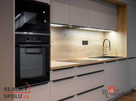 Prodej bytu, 2+kk, 65 m²