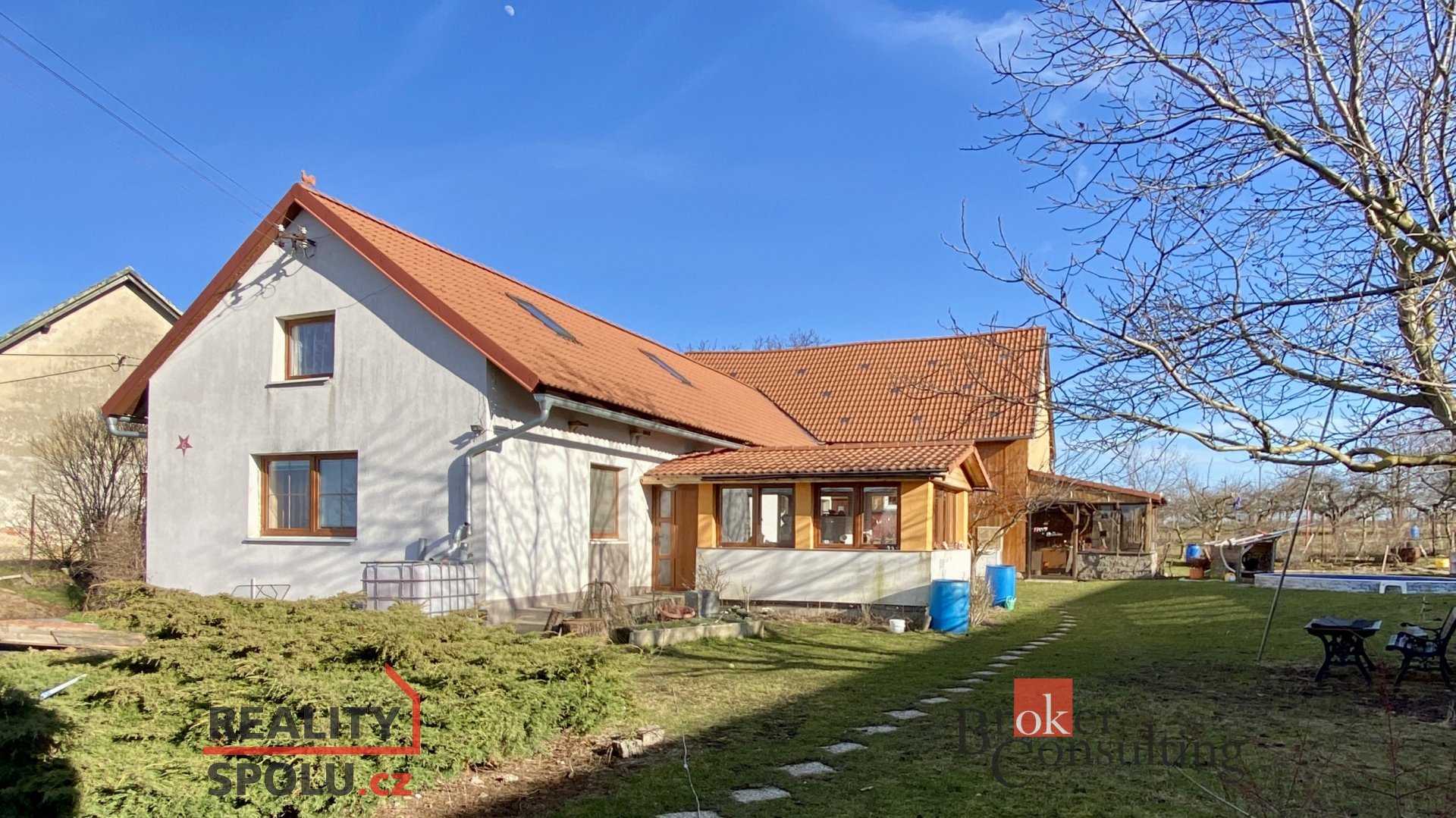 Prodej rodinného domu 210 m², pozemek 1550 m², Lukavice