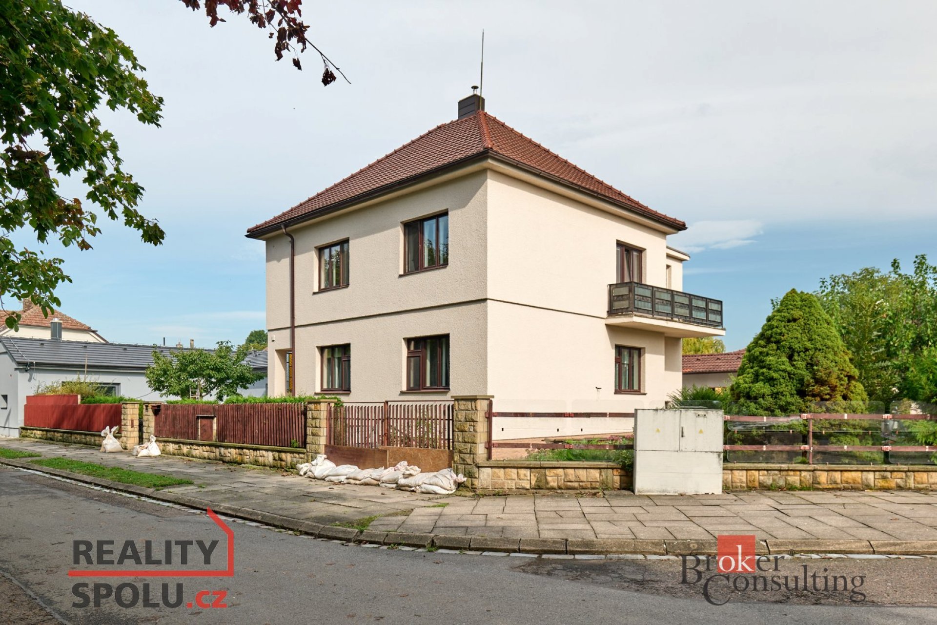 Pronájem, byty/3+kk, 80 m2, Nábřeží 395, 53303 Dašice, Pardubice [ID 82671]