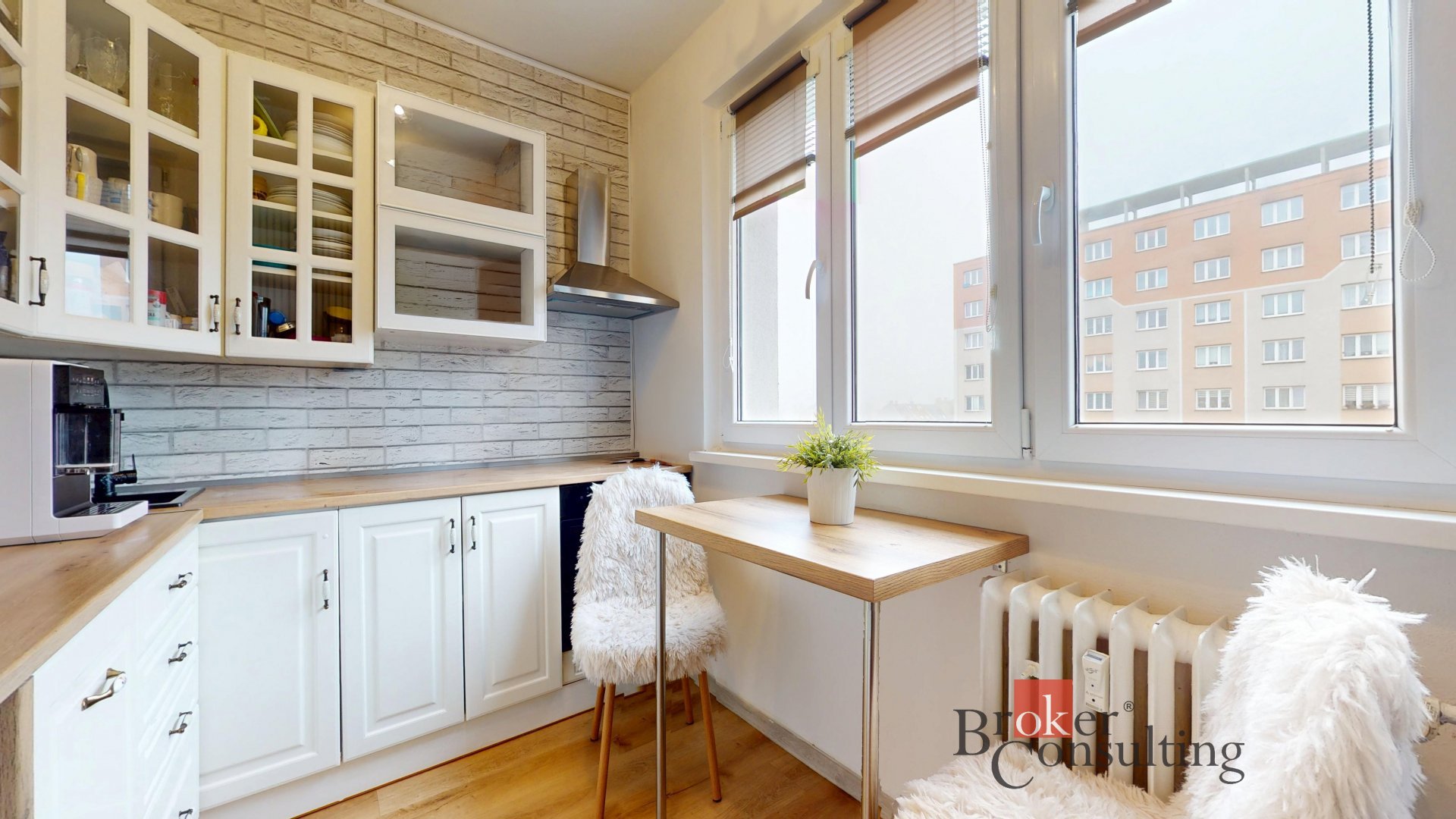 Převod dr. podílu, byty/2+1, 55 m2, Vrchlického 4024, 43003 Chomutov, Chomutov [ID 82684]