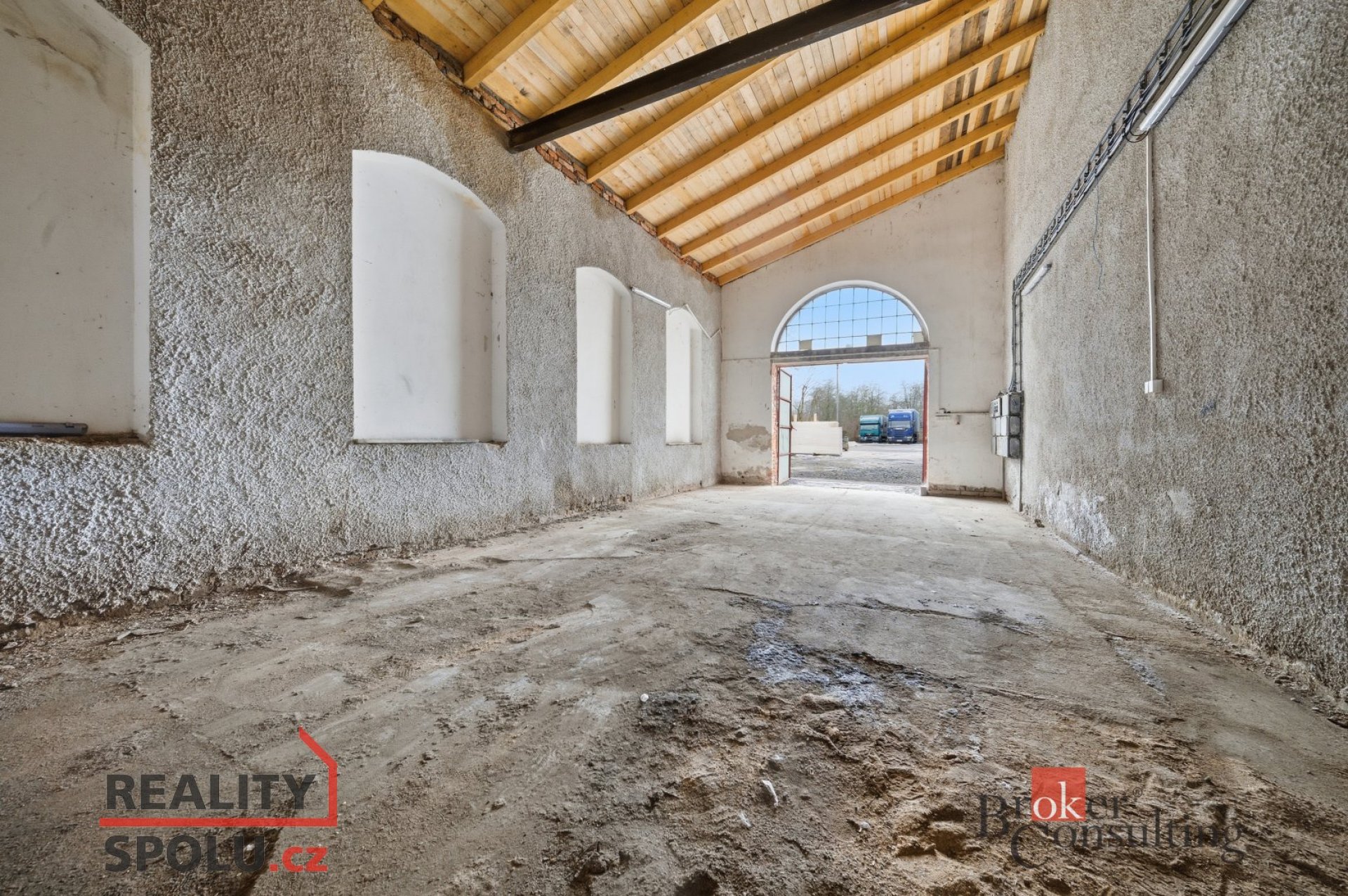 Pronájem, komerční/sklad, 75 m2, Stěžery  [ID 82125]